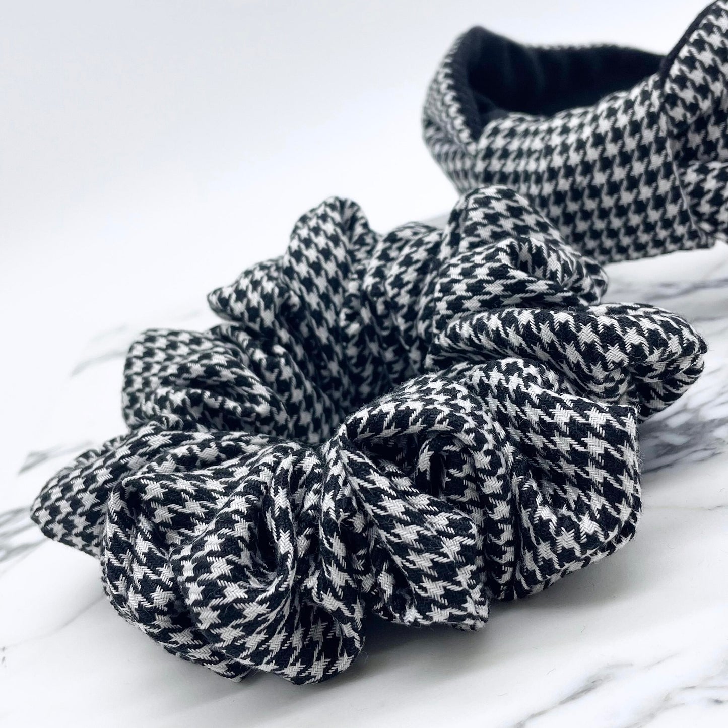 Houndstooth Flat Knot Headband & Scrunchie Gift Set